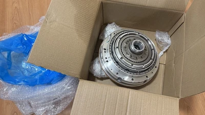 Genuine GM 2019 Cadillac CT6 Automatic Transmission Case Front Cover 24048518 - Image 1 of 4