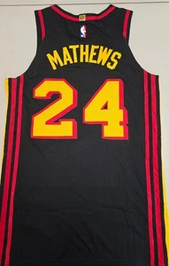 Atlanta Hawks GARRISON MATHEWS Game Used 11-15-24 vs Wizards Jersey BLACK 46 - Picture 1 of 4