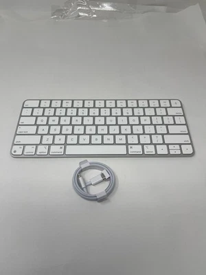 Apple Magic Keyboard MK2A3LL/A A2450 White Very Good - Image 1 of 4