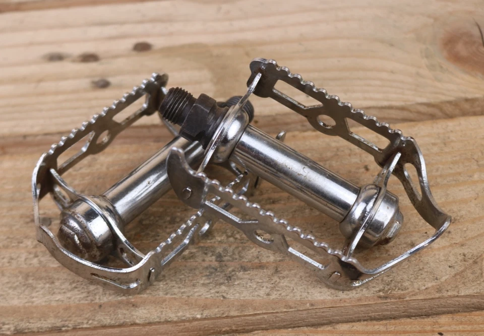 Raleigh 501 Chrome Quill Pedals 9/16" Vintage Retro Steel Road Racing Bike 1960s - Image 1 of 4