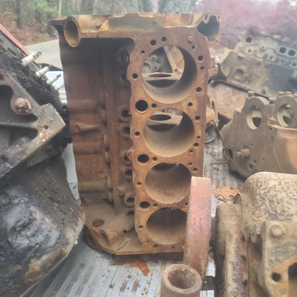 Chevy II Nova 1966 L79 350 hp 327 bloque de motor código postal 3791362 fecha E-6-6 Foto 1 de 4