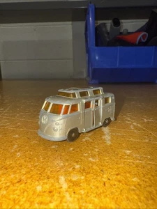 Matchbox Series No. 34 Lesney Volkswagen Camper VW Silver - Picture 1 of 6