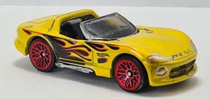 Hot Wheels 1992 DODGE VIPER RT/10 Yellow  With Flames 1.64 Indonesia Loose - Picture 1 of 15