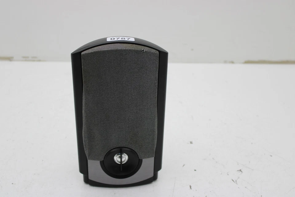 GPX HM3817DT Vertical Home Music System Wall Mountable Speaker - Image 1 of 4
