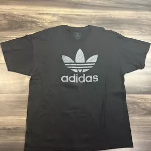 Adidas Shirt Mens 2XL Black Short Sleeve Center Logo Gym Casual T-Shirt - Picture 1 of 7