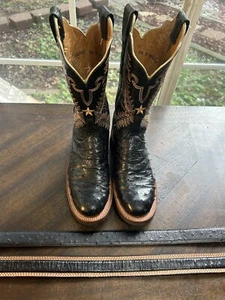 Women’s Lucchese Black Ostrich Boots Size 6.5B With 2 Size 30 Belts - Picture 1 of 8
