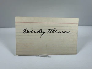 SIGNED - Mickey Vernon - Index Card - COA - Picture 1 of 2