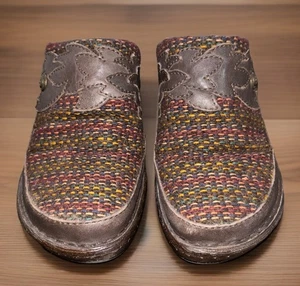 Born - Pittina Serape Clogs Mules Leather & Tweed Fall w/Leaves EUC Size 8 - Picture 1 of 8