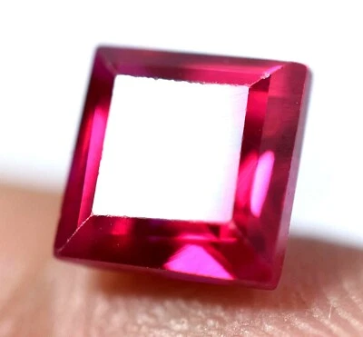 3.35 Ct Natural Pigeon Blood Red Ruby GGL Certified FINE Treated Gemstone - Image 1 of 4