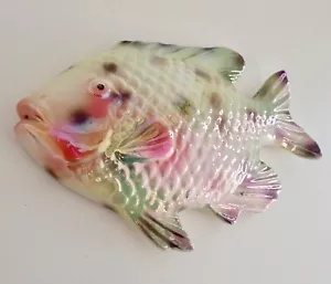 VTG ROSY-FACED IRIDESCENT CERAMIC FISH WALL PLAQUE. 8" x 6". PRISTINE COND. - Picture 1 of 8