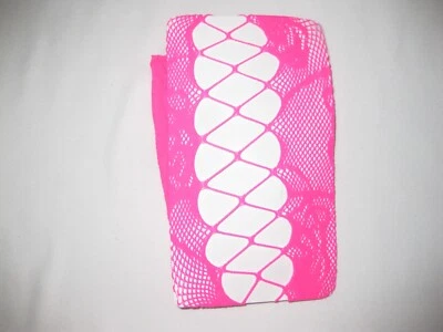 Medias de rejilla floral Shein con lados recortados rosa caliente nip kawaii años 80 Foto 1 de 2