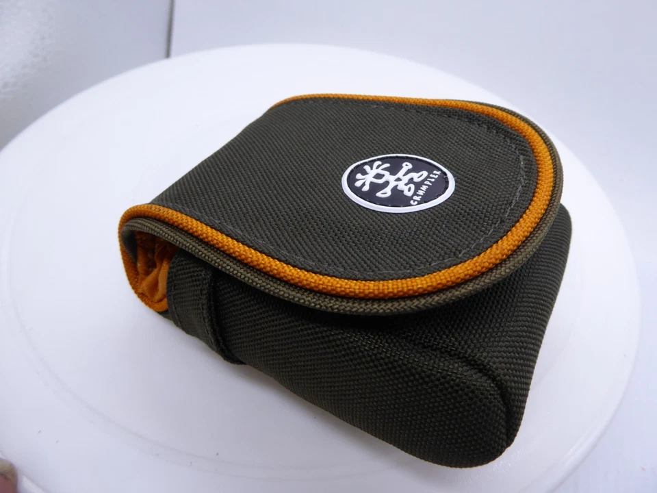 Crumpler Muffin Top 55 Compact Camera Carry / Belt Case Pouch - Espresso / Sand - Image 1 of 3