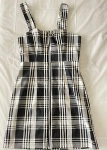 Forever 21 Junior Black/White Plaid Mini Dress. Size XS. - Picture 1 of 4
