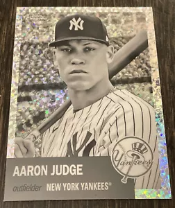Aaron Judge New York Yankees 2022 Topps Chrome Black and White Diamonds #200 - Picture 1 of 3