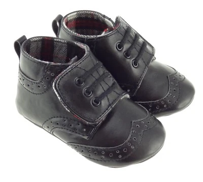 GLEN APPIN OF SCOTLAND Scottish Baby Boys Black Soft Ghilie Brogues Available In Sizes 0-24 Months