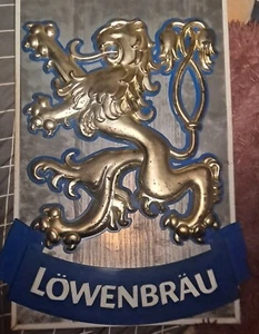 Letrero de cerveza alemán estilo taberna Lowenbrau recortado en 3D vintage (plástico) 20 x 15 pulgadas - Imagen 1 de 11