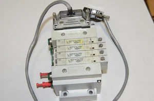 Numatics 239-1087 Manifold & 02DBW4Z4GL-00061 Regulator Valves - Picture 1 of 7