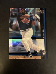 1994 SP Holoview Blue #30 Kirby Puckett - Picture 1 of 2