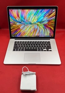 MacBook Pro 15" i7/16GB RAM/480GB SSD/27cicli CARICATO +Adobe/Logic/Office/FCutX - Foto 1 di 10