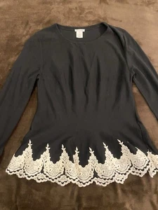 Oscar de la Renta Black Sweater With White Embroidery Size XL - Picture 1 of 5