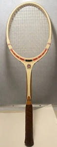 RAQUETA DE TENIS DE MADERA "CLÁSICA" VICTOR/TAD DAVIS DE COLECCIÓN. ANTIGUO / EXPOSITOR - Imagen 1 de 15