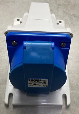 GEWISS GW62490 90 Degree SURFACE Socket Outlet, IP44,3P + N +E, 32A, 144/250 - Image 1 of 4