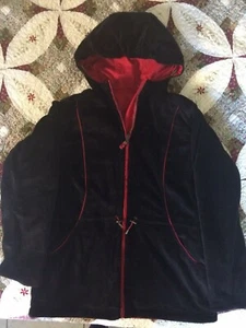 REVERSIBLE ST. JOHNS BAY WOMEN'S SIZE M NWOT RED & BLACK FLEECE JACKET HOODED - Picture 1 of 11