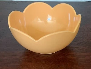 Spritz Tulip Flower Bowl, Pastel Peach Melamine Outdoor Picnic 6" W X 3" H - Picture 1 of 1