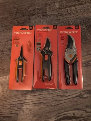 Обрезчики Fiskars упаковка в ассортименте. Ножницы для обрезки. Цветочная обрезка. 5/8" Pruner. - Изображение 1 из 4