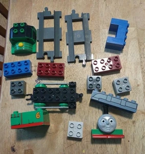 LEGO DUPLO: Percy alla Torre dell'Acqua (5556) Completo  - Foto 1 di 1