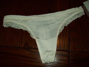 NWTD CALVIN KLEIN THONG PANTIES W LACE F3277 101 IVORY XL - Picture 1 of 2