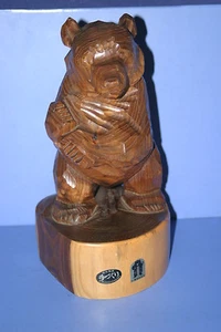 Wooden the bear is playing golf! Baseball?  AINU HOKKAIDO JAPAN 156 - Bild 1 von 7