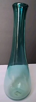 Florero alto de vidrio turquesa verde azul West Elm decoración otoño otoño  Foto 1 de 4