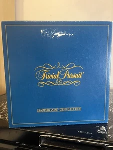 Trivial Pursuit Master Game Genus Edition 1981 Vintage Genius Trivia Complete - Picture 1 of 3
