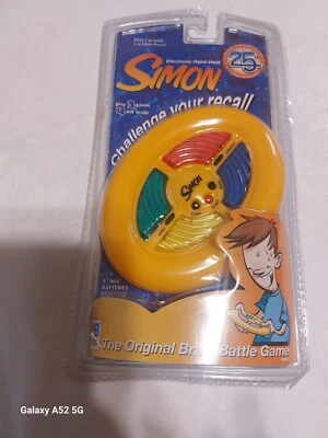 Milton Bradley Electronic Simon 2002 juego manual nuevo en paquete Foto 1 de 3