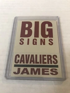 2003-04 Fleer Platinum LeBron James Rookie Big Signs RC Looks come nuovo - Foto 1 di 3