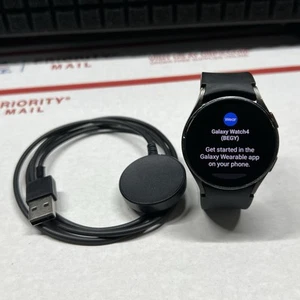 Samsung Galaxy Watch 4 SM-R865U 40mm Aluminum Case GPS + Cellular - Unlocked - Photo 1 sur 7