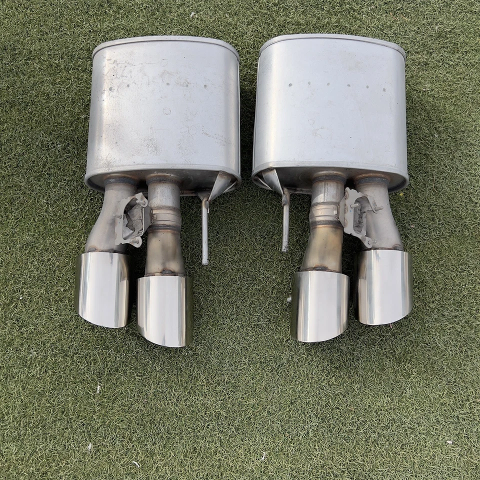 2018-23 FORD MUSTANG GT MACH 1 OEM REAR LEFT & RIGHT MUFFLER EXHAUST SET - Image 1 of 4