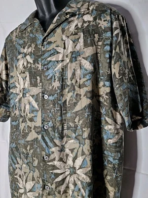 Camisa de seda floral hawaiana Brandini para hombre manga corta abotonada talla mediana Foto 1 de 4