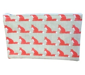MakeUp Bag Fox Design Sanitary Storage Pouch Discreet Toiletry Purse 19cm x 12cm - Picture 1 of 3
