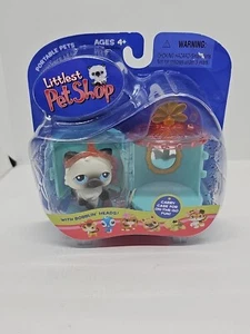 Gato Littlest Pet Shop 2004 gris y blanco con estuche de transporte. V7 - Imagen 1 de 2