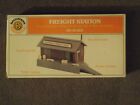 Bachman Plasticville Freight Station HO Scale