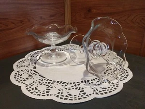 PAIR OF MATCHING VINTAGE ETCHED GLASS NON-BRANDED CANDLESTICK HOLDERS - Picture 1 of 11