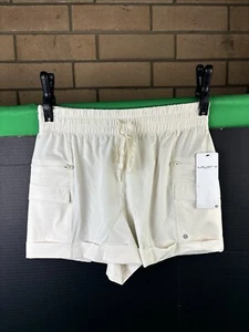 Layer 8 Ladies Lightweight Mandy Woven Hiking Shorts Size L Birch - Picture 1 of 3
