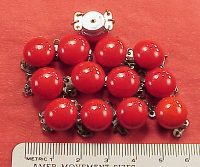 Collar vintage de 12 mm broche de 3 cuerdas conector de 12 piezas Japón cuentas de vidrio de escoria roja Foto 1 de 2