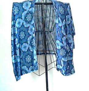 MUDD Ray/Spandex Azul Marino/Blanco/Azul Claro Suave T-Sht Tela SobreEnvoltura Lateral Split Encogerse de hombros NUEVO - Imagen 1 de 5