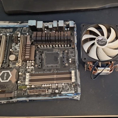 ASUS TUF Sabertooth 990FX R2.0, Mainboard AMD Sockel AM3+ & Alpenföhn Ben Navis - Bild 1 von 4