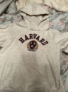 Harvard University Medium Gray Crewneck Sweatshirt Hoodie Embroidered - Picture 1 of 6