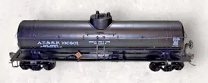 HO ATSF Single Dome 50ft Water Tank Car Knuckle Couplers Metal Detail Parts - Picture 1 of 6
