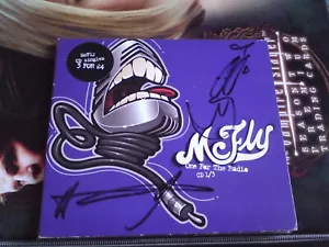 MCFLY * ONE FOR THE RADIO CD 1/3 { CD SINGLE - ( SIGNED COPY) } - Picture 1 of 3